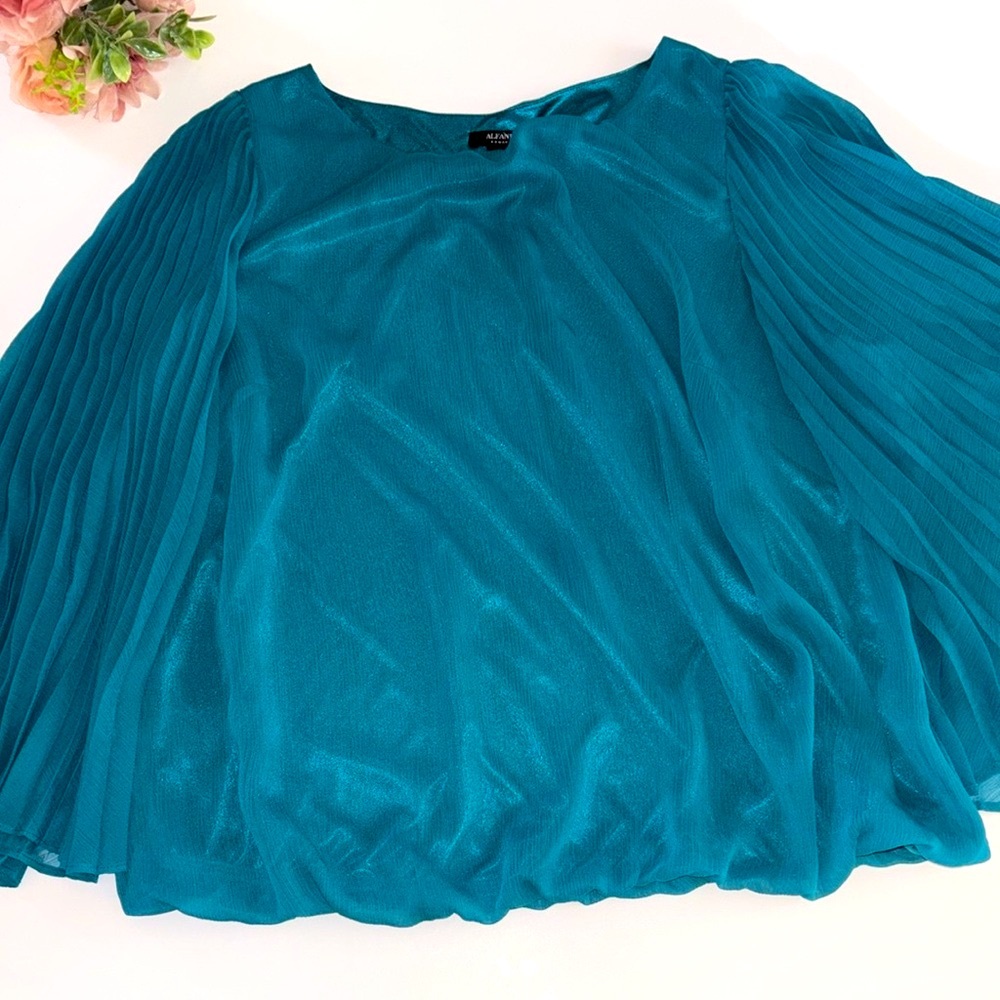 Teal Pleated Sleeve Top 18W Accordion Sleeve Alfani 1X Long Sleeve Concert Top